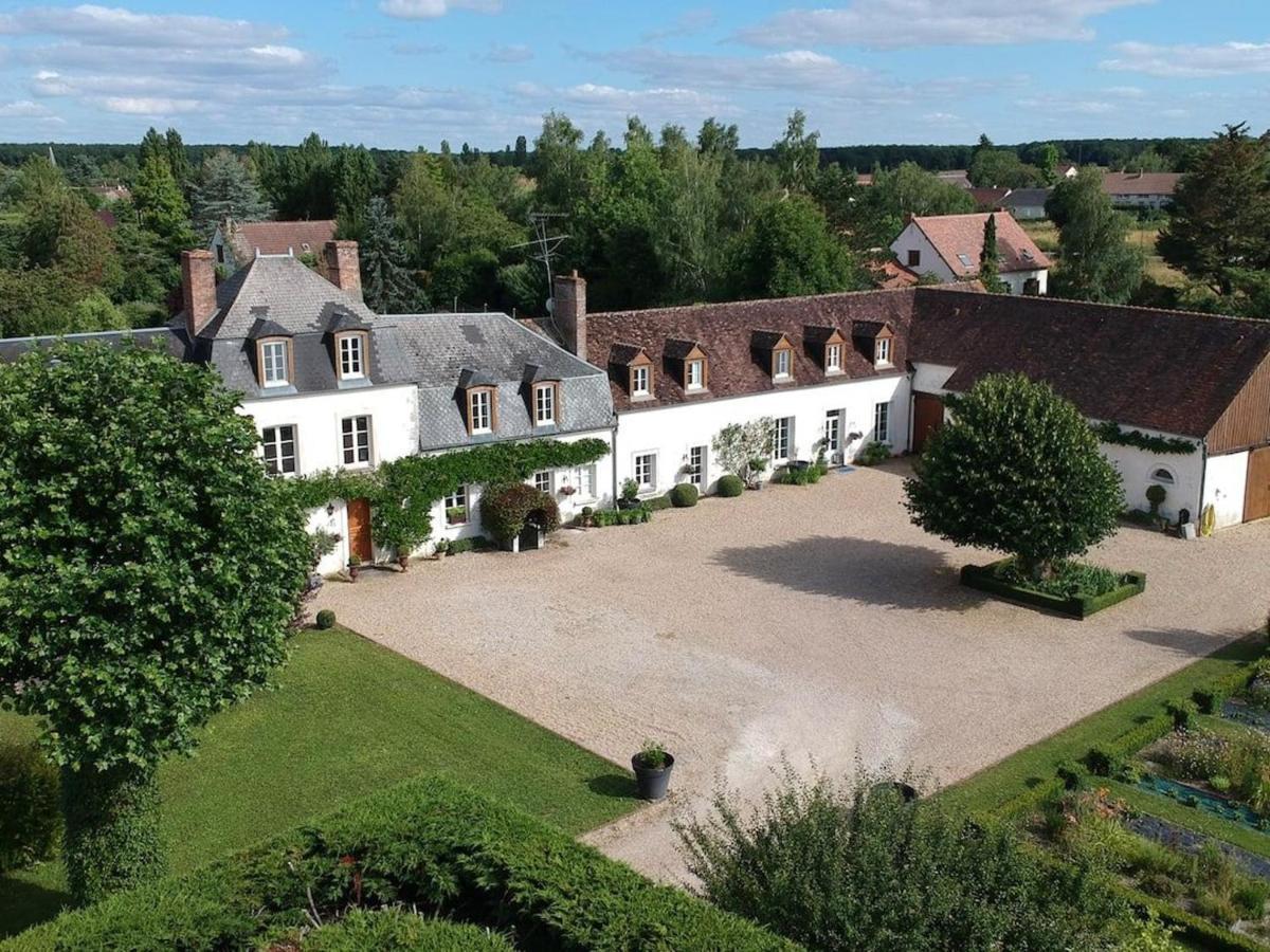 Maison De Famille Pres De Montargis - Elegance Et Confort En Foret - Fr-1-590-354 Paucourt Экстерьер фото