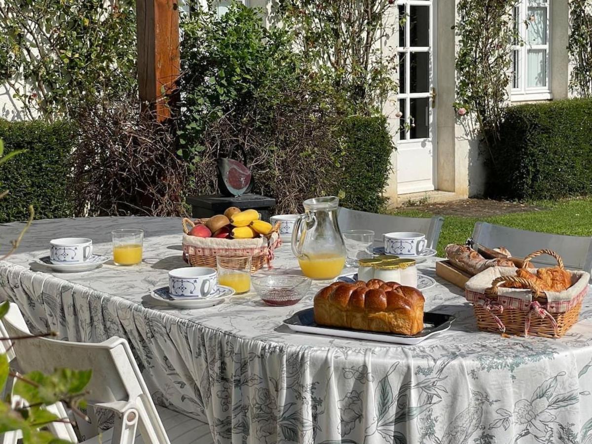 Maison De Famille Pres De Montargis - Elegance Et Confort En Foret - Fr-1-590-354 Paucourt Экстерьер фото